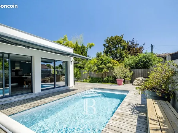 Maison 5 pièces 136 m²