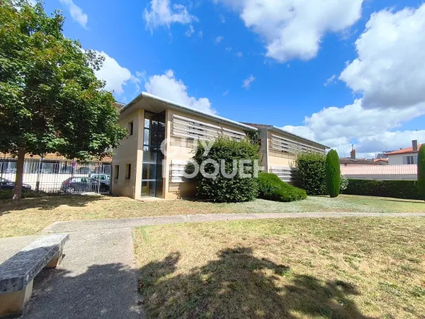 Bureau et espace de travail Location Marmande  265m² 2630€