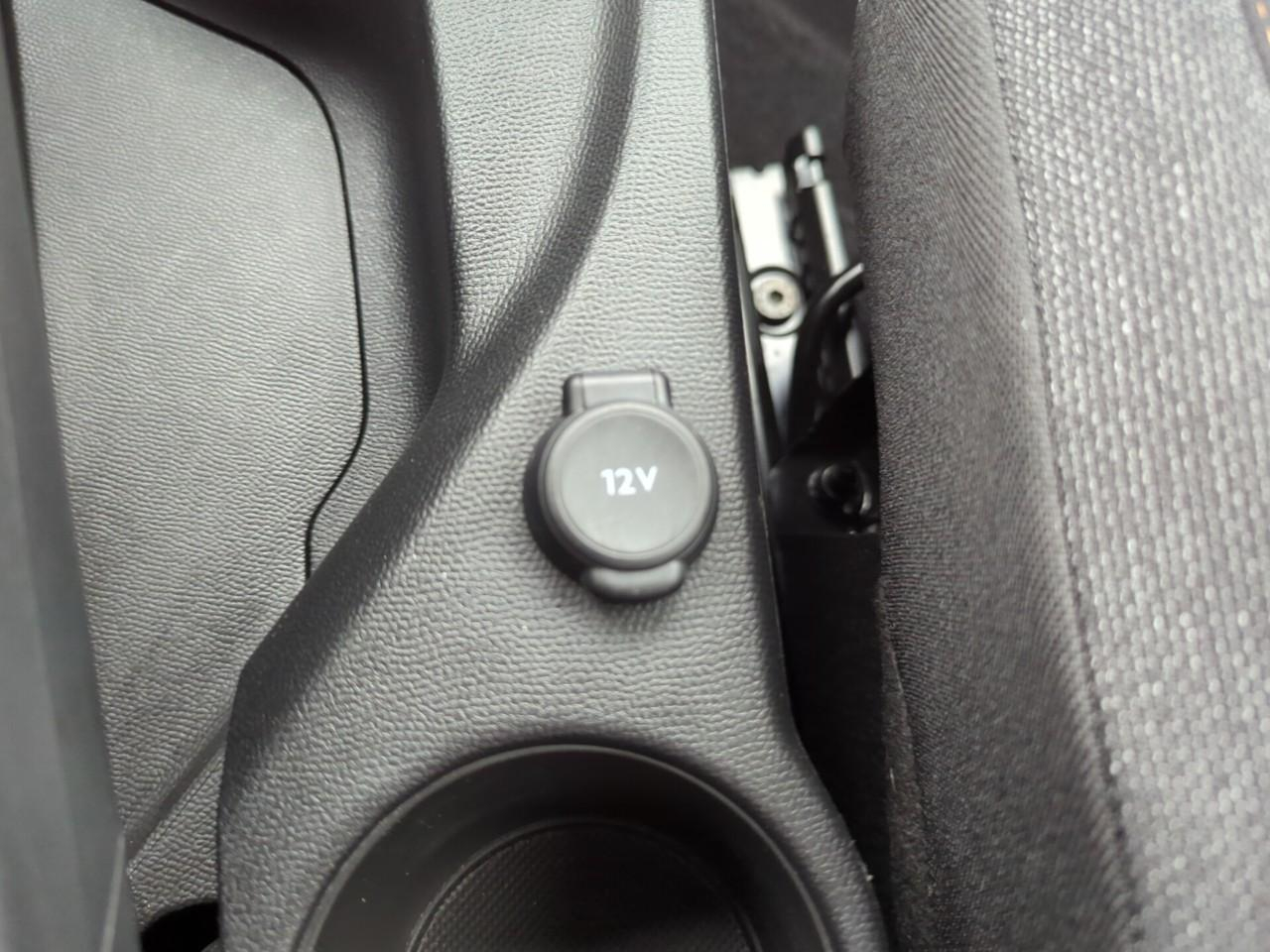 Peugeot 2008 100 s&s bvm6 style — photo 26