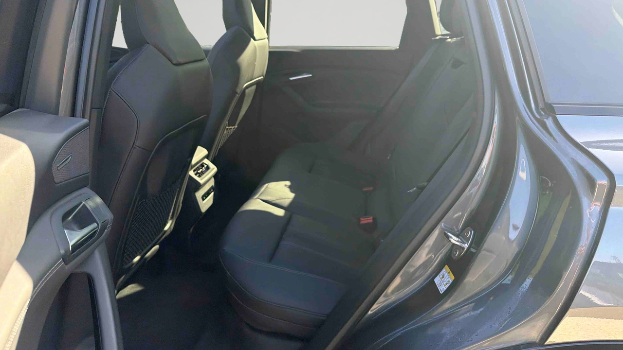Audi Q6 e-tron 306 ch 100 kWh performance — photo 20