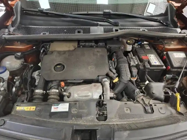 Peugeot 2008 bluehdi 110 s&amp;s bvm6 — photo 5