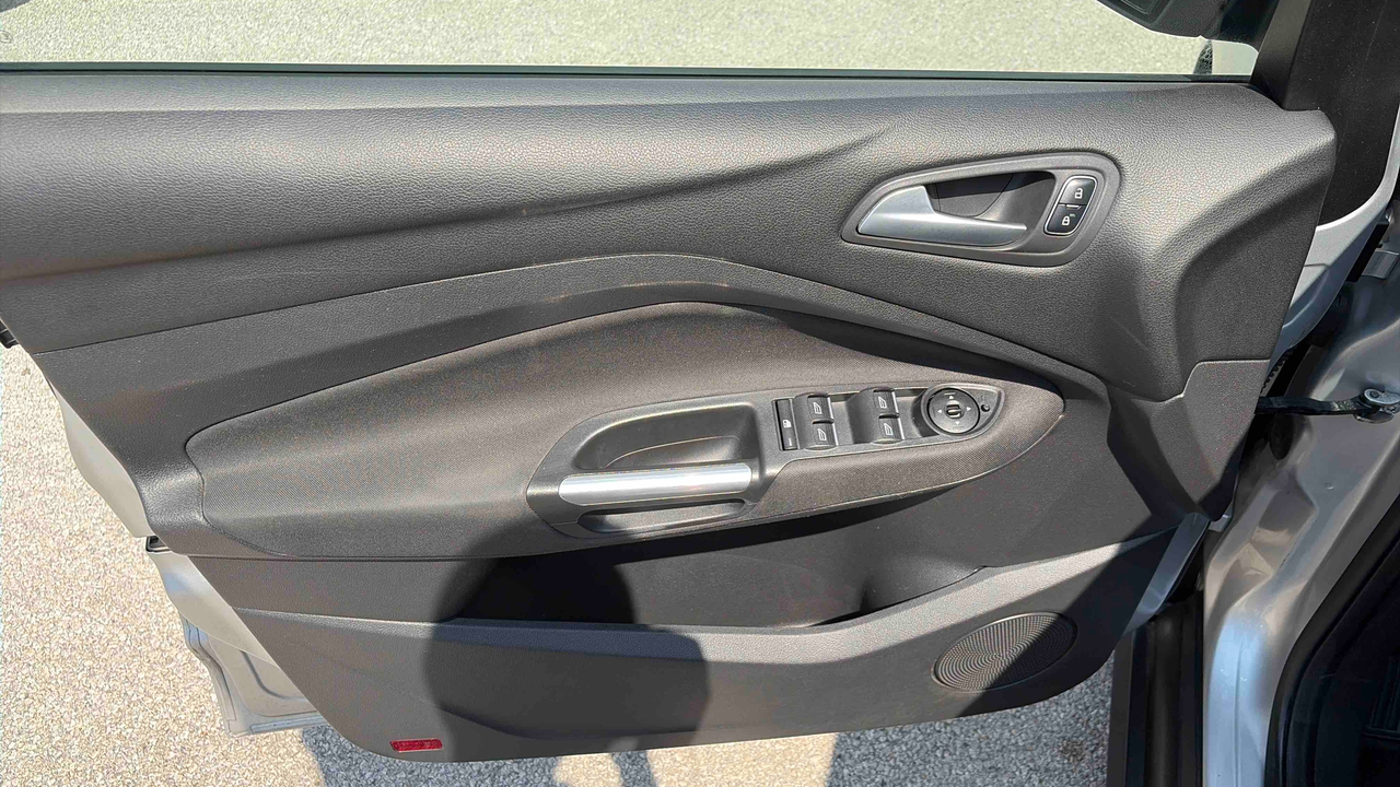 Ford C-MAX 1.5 TDCi 120 S&amp;S — photo 24