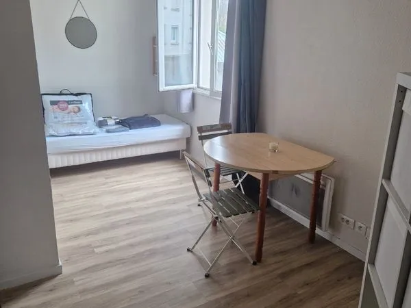 Studio meublé
