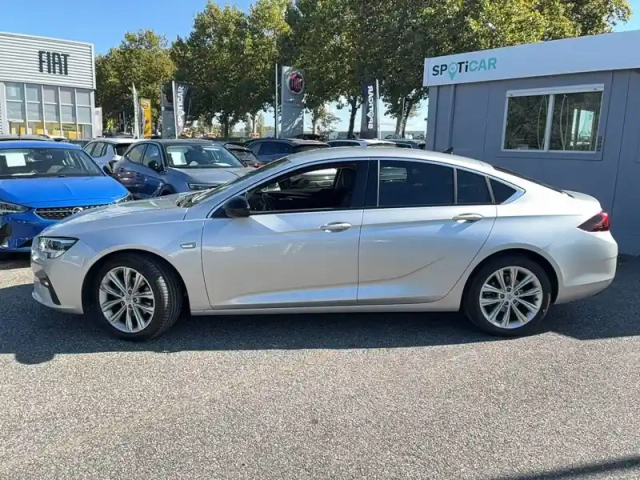 Opel Insignia grand sport 1.5 diesel 122 ch — photo 46