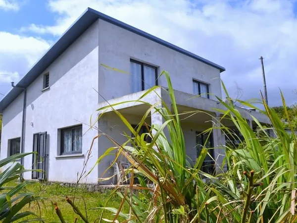 Maison 4 chambres-Les Lianes Saint-Joseph