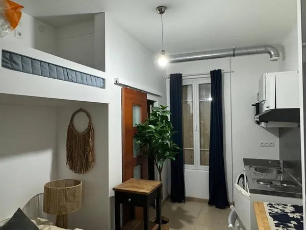 Appartement 1 pièce 13 m²