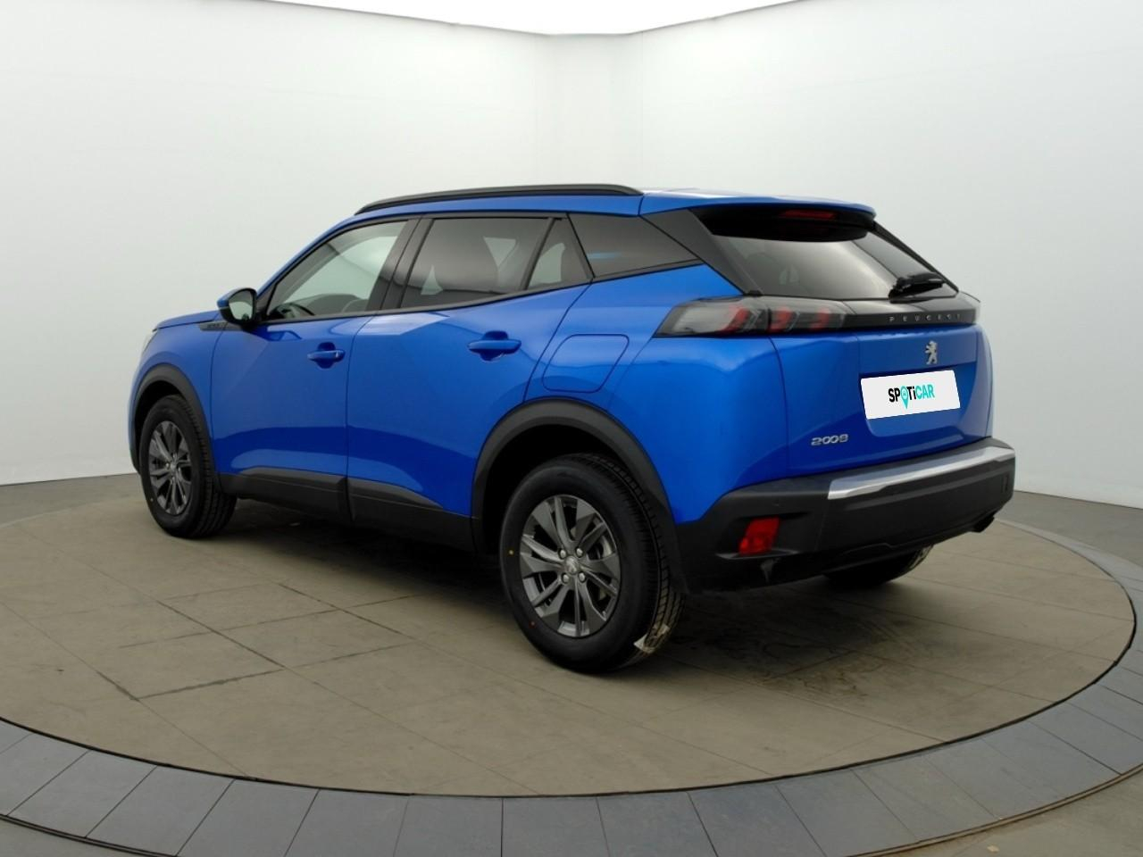 Peugeot 2008 puretech 100 s&s bvm6 style — photo 3