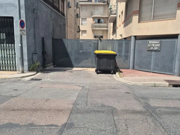 2 mim Gare-Parking sécurisé avec Video et Portail