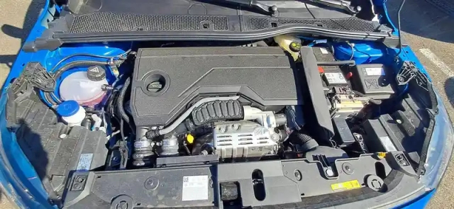 Opel Corsa 1.2 turbo hybrid 110 ch autom — photo 6