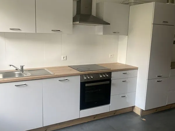 Appartement F5 avec balcon - 1er étage