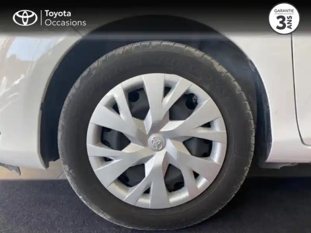 Toyota Yaris 70 vvt-i france business 5p — photo 13