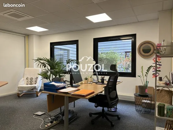 Bureaux 328 m² CLERMONT FERRAND