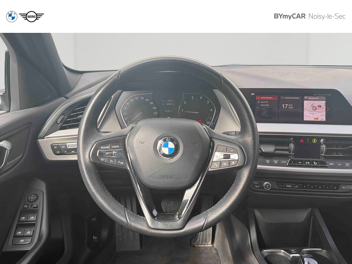 BMW 118i 140 ch DKG7 — photo 10