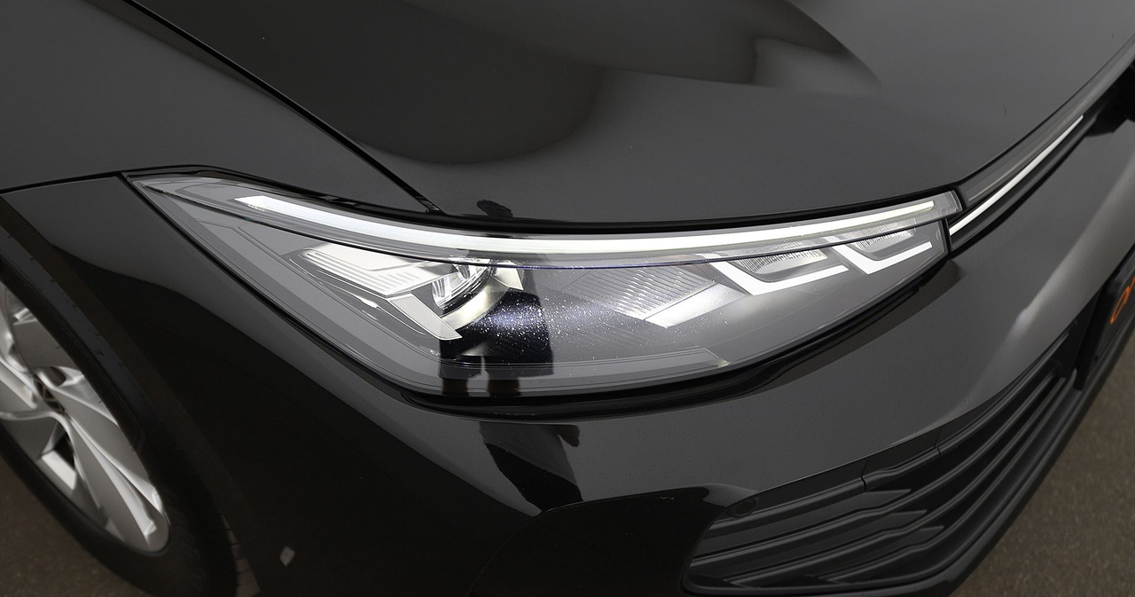 Volkswagen Passat — photo 15