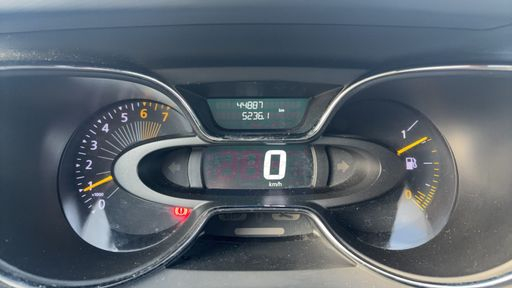 Renault Captur 0.9 TCe 90 - Intens – 2015 – 44887 km – Essence – Boîte Manuelle — photo 15