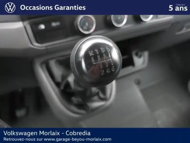 Volkswagen Crafter fg 30 l3h3 2.0 tdi 140ch business traction — photo 12