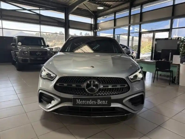 Mercedes Gla 200 d amg line — photo 8
