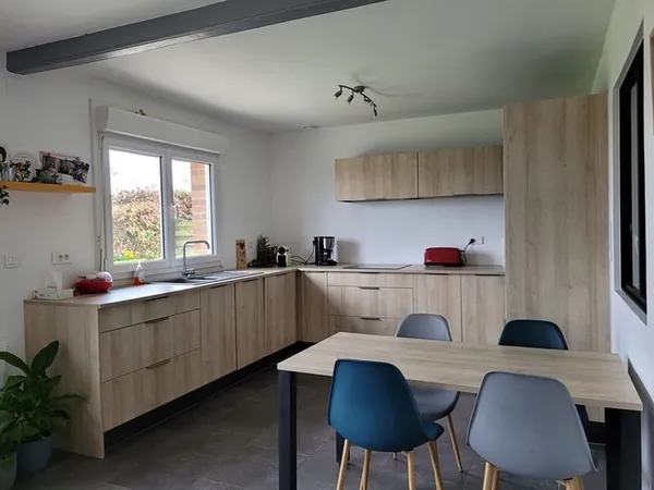 Maison semi mitoyenne de 105m2 à Caëstre