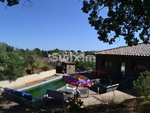 Maison de plain-pied 4 pièces 88 m²