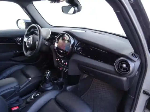 Mini Mini 5 portes cooper 136ch edition premium bva7 — photo 6