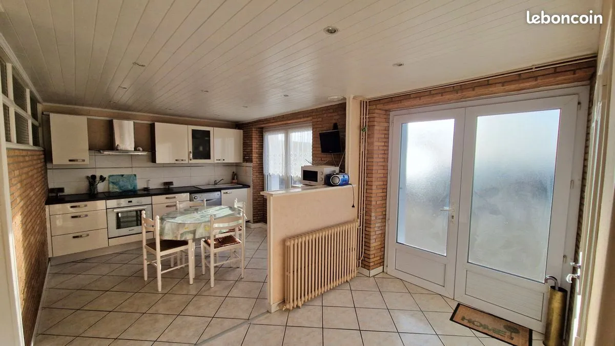 Photo 3