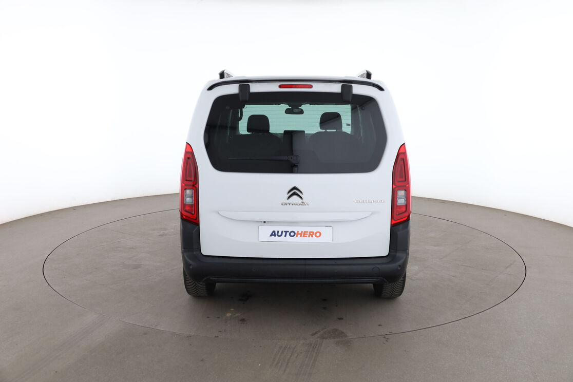 Citroen Berlingo Multispace Taille M 1.2 PureTech Shine EAT8 — photo 4