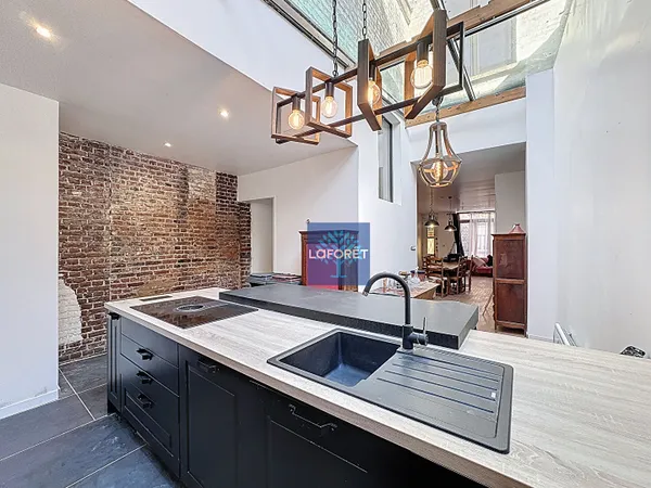 Maison 5 pièces 140 m²
