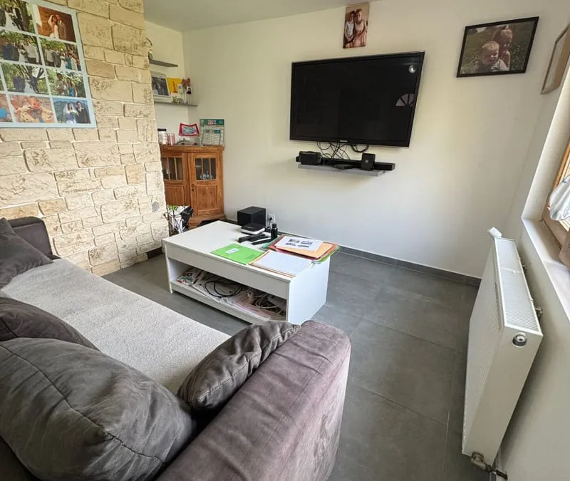 Photo 8