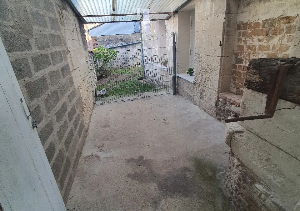 Photo 3