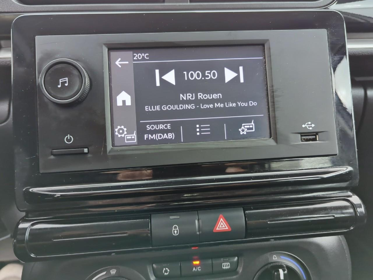 Citroën C3 puretech 83 ch bvm5 you — photo 17