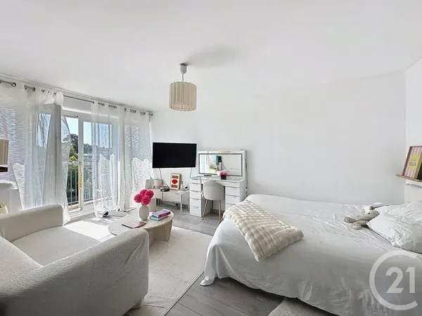 Appartement 1 pièce 33 m²