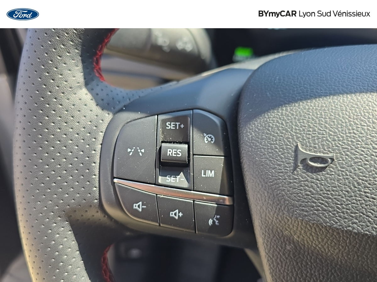 Ford Kuga 2.5 Duratec 180 ch FlexiFuel FHEV E85 Powershift — photo 18