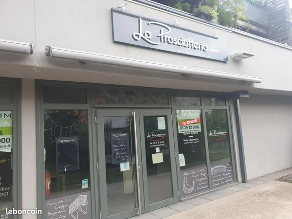 Local commercial 66 m²