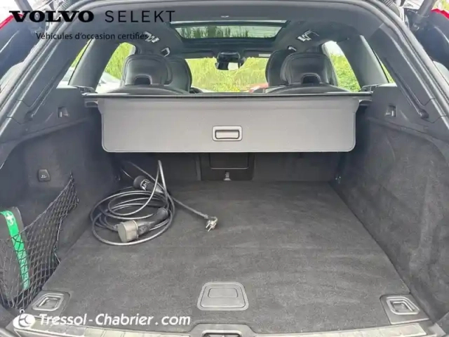 Volvo Xc60 t6 recharge awd 253 ch + 87 ch geartronic 8 r-design — photo 8