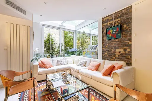 Maison 5 pièces 213 m²