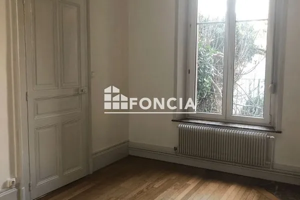 Appartement 4 pièces 85 m²