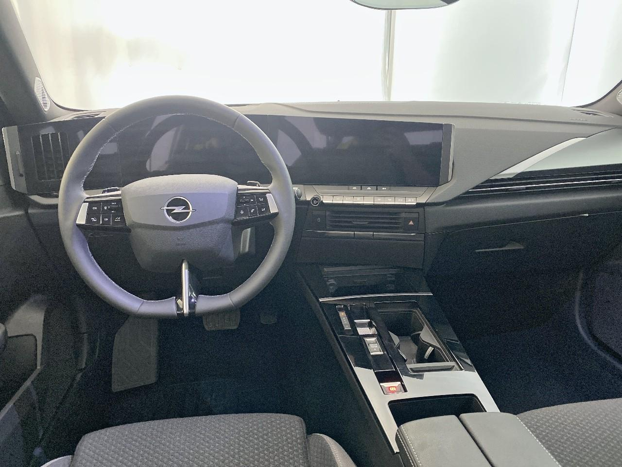Opel Astra sports tourer 1.2 turbo hybride 145 ch e-dct6 busi — photo 8