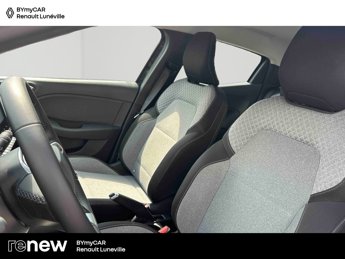 Renault Clio Blue dCi 100 ch GSR2 — photo 11