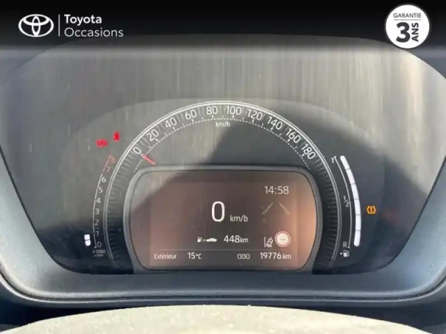 Toyota Aygo X 1.0 vvt-i 72ch dynamic — photo 11