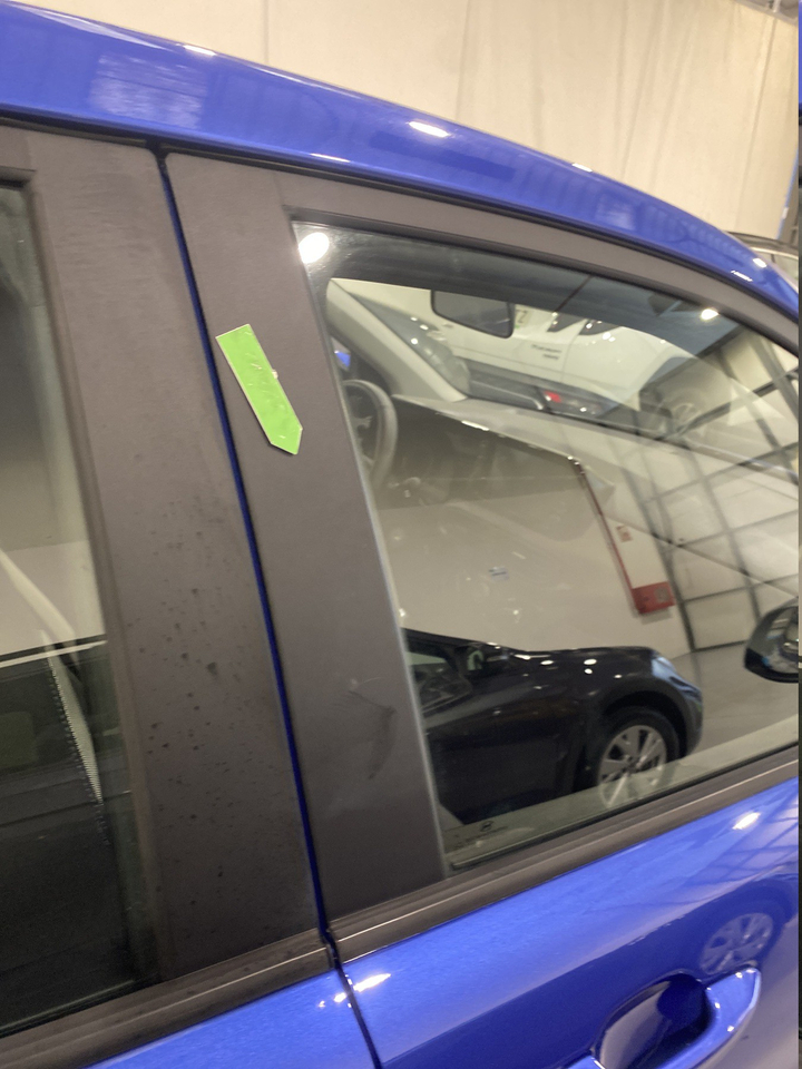 Hyundai i10 — photo 42