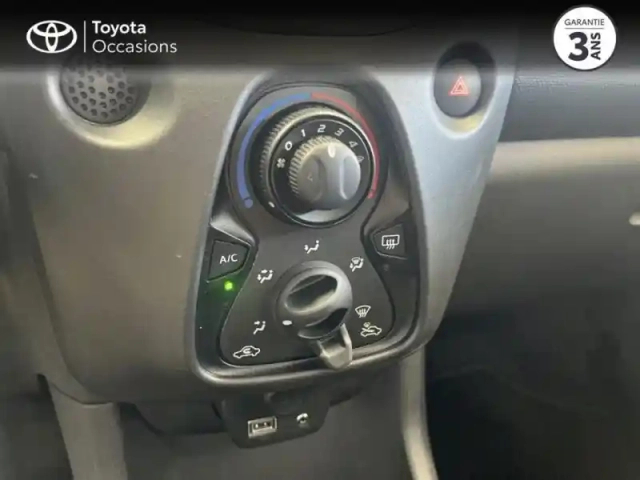 Toyota Aygo 1.0 vvt-i 72ch — photo 14