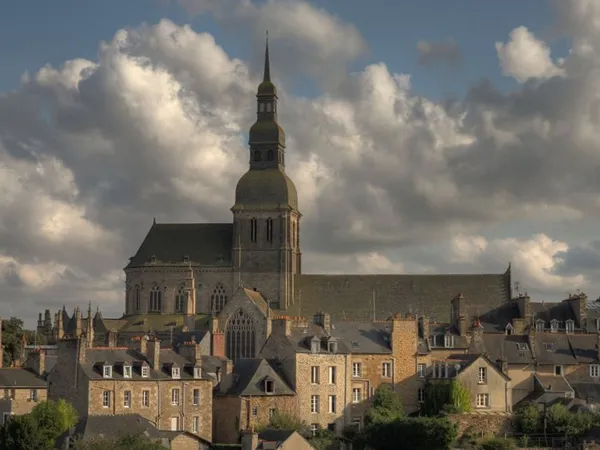 FONDS DE COMMERCE ? EMPLACEMENT N°1 Dinan ? FORT POTENTIEL - Restaurant