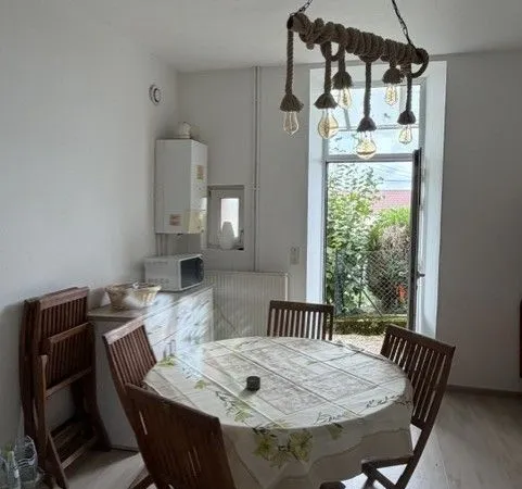 Appartement dans maison