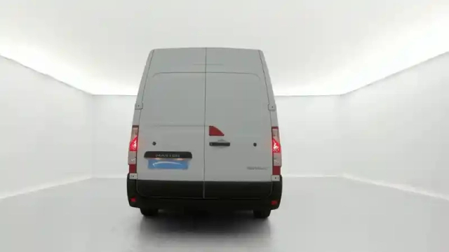 Renault Master fgn trac f3500 l2h2 blue dci 135 — photo 13