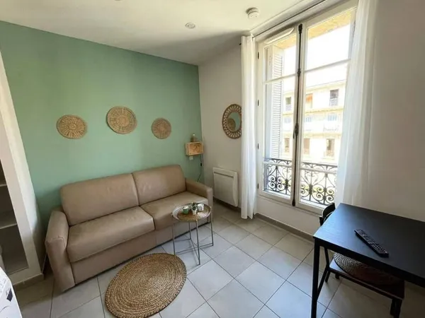 Studio 1 pièce 16 m²