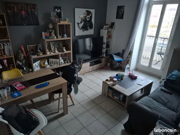 Appartement 66 m2 grand balcon