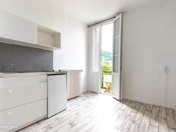Appartement 1 pièce 15 m²
