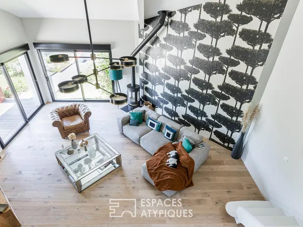 Maison rénovée avec piscine sur les hauteurs de Montrabé