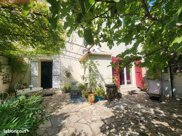 Maison de ville avec jardin