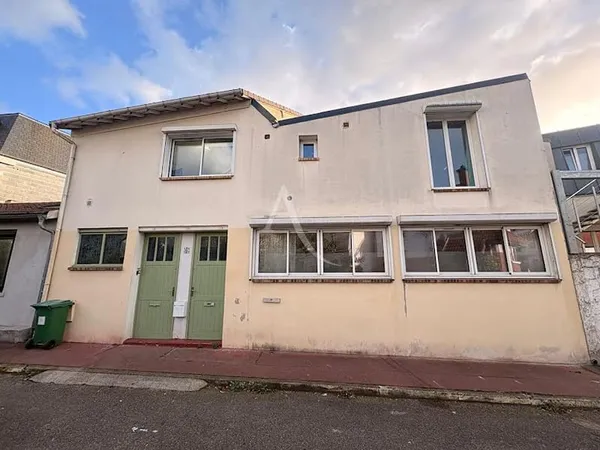 Bureaux 56 m²